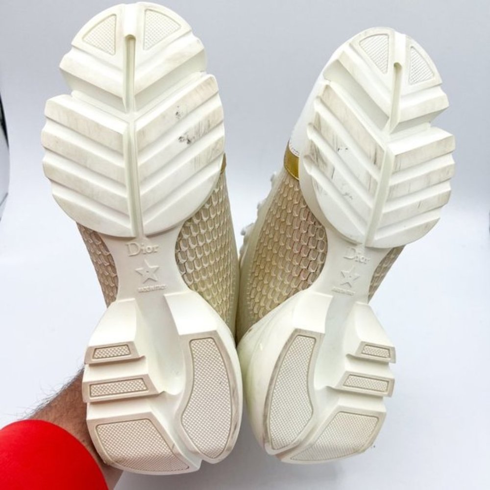Christian Dior Mesh D-Connect Sneakers 37.5 Gold - Picture 10 of 11